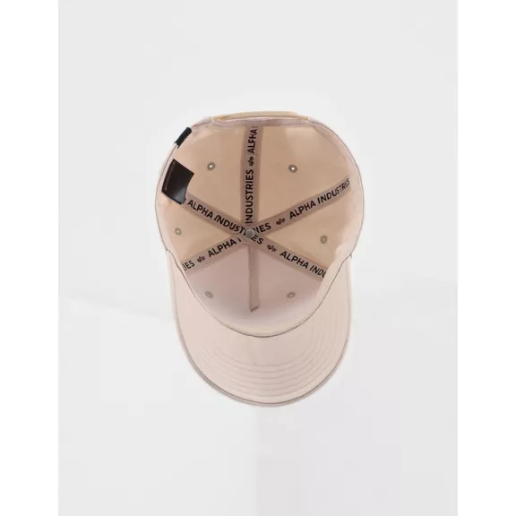 Alpha Cap - jet stream white