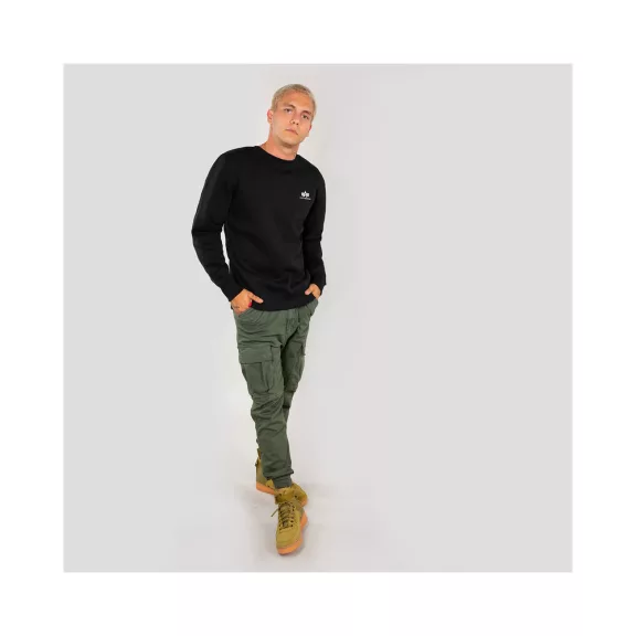 Basic Sweater Small Logo - black