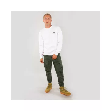 Basic Sweater Small Logo - white