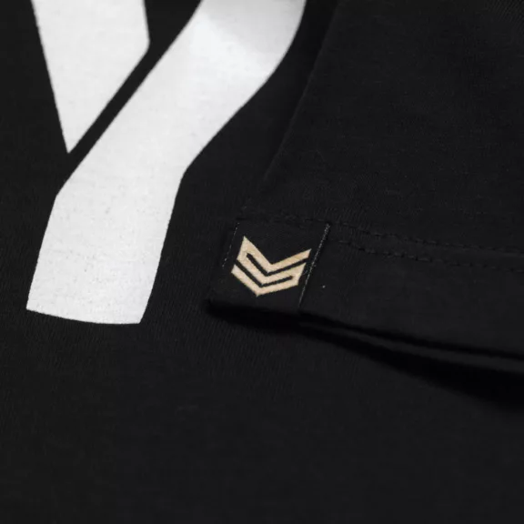 Army T - black